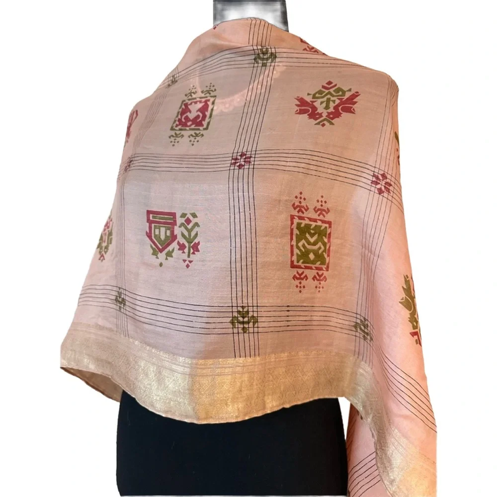 SHAWL/SCARF ~ Elegance Style and Intricate Peach Colored Shawl w/Gold Trim Top